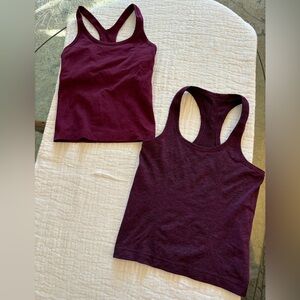 A “Lot” of two Lululemon racer back tank tops Ribbed has built in shelf bra Sz 4